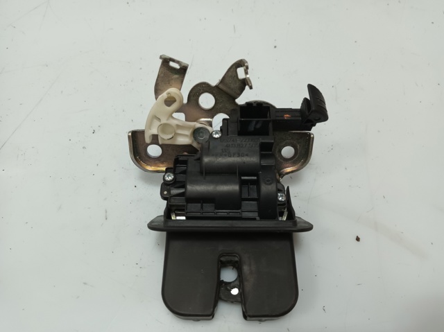 4H0827505 VAG Cerradura de maletero  en stock Huelva