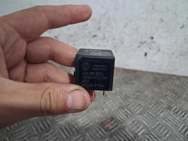 VAG 4H0951253A Relé ventilador comprar Barcelona