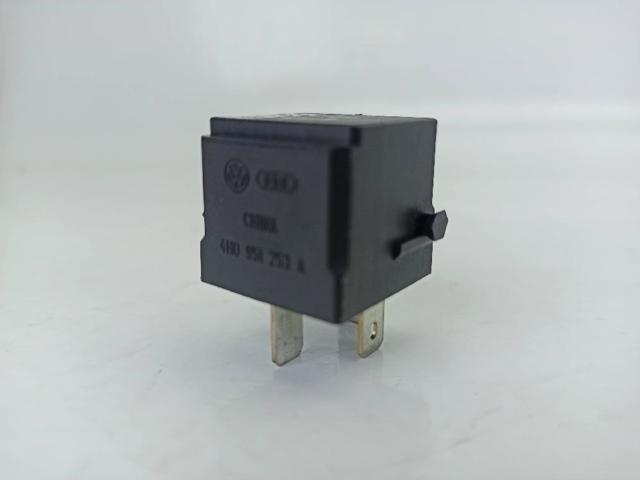 4H0951253A VAG Relé del ventilador  comprar en Jaén