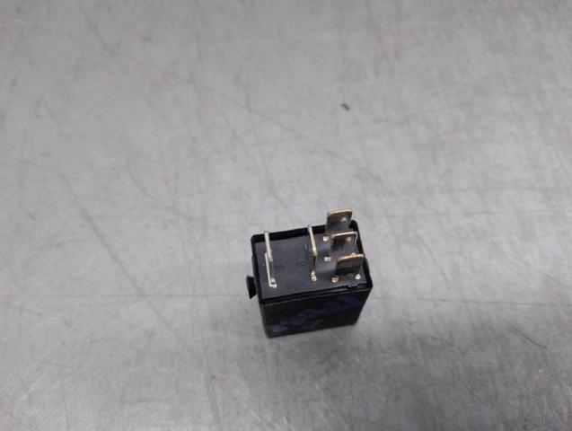 4H0951253C VAG Relé de arranque  comprar en Oviedo