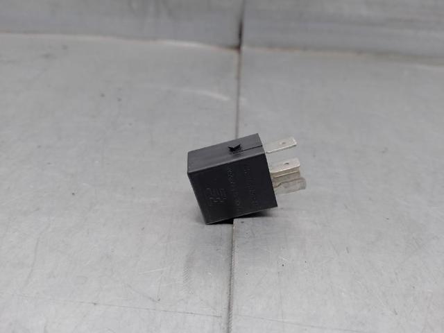 4H0951253C Relé de arranque  disponible Utrera