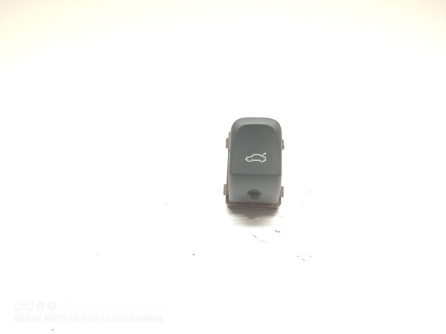 4H0959831A Botón interior de apertura de maletero  disponible Burgos