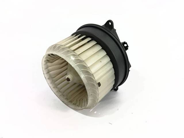 VAG 4H1820021B Ventilador habitáculo  en stock Salamanca
