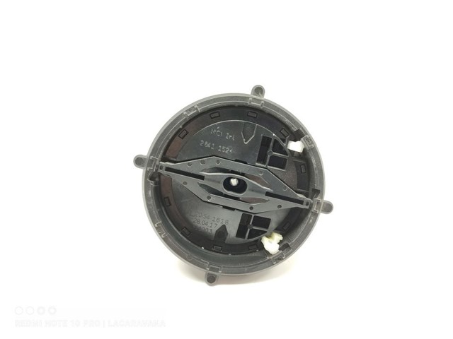 4H2217D696BA Land Rover