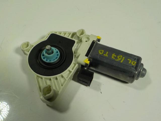4K0959801 VAG Motor del elevalunas eléctrico comprar Alcalá