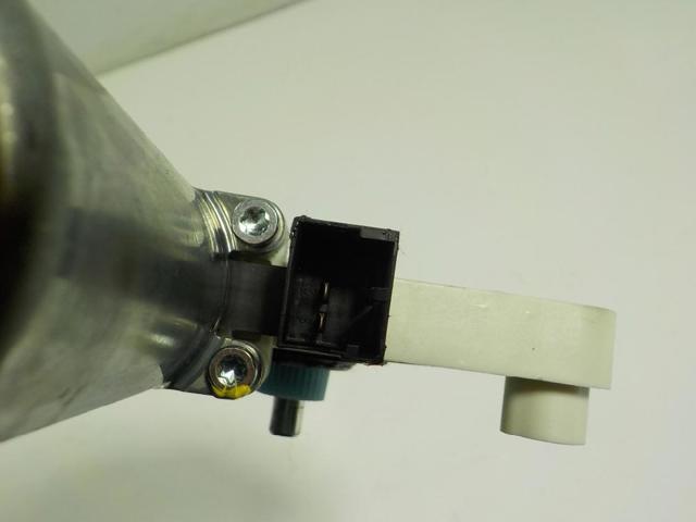 4K0959801 Motor del elevalunas de la puerta delantera izquierda  comprar en Pontevedra