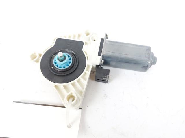4K0959801 Motor del elevalunas de la puerta delantera izquierda  comprar en Zaragoza