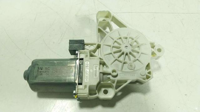 VAG 4K0959802 Motor del elevalunas de la puerta delantera derecha  en stock Salamanca