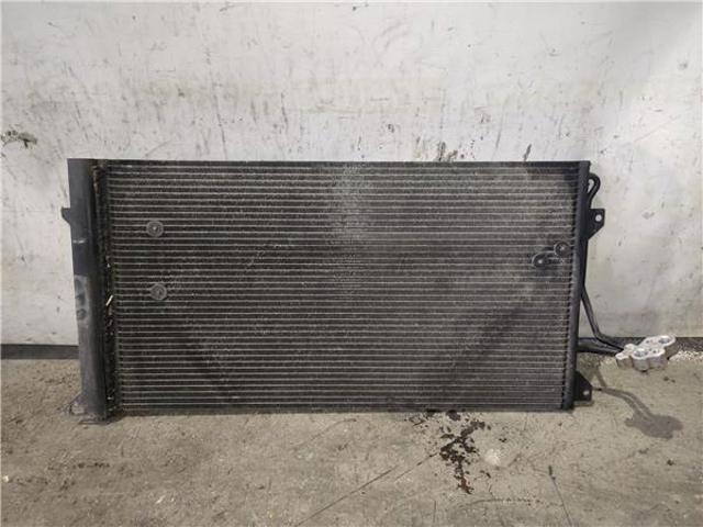 4L0260401 VAG Condensador aire acondicionado comprar Alcalá