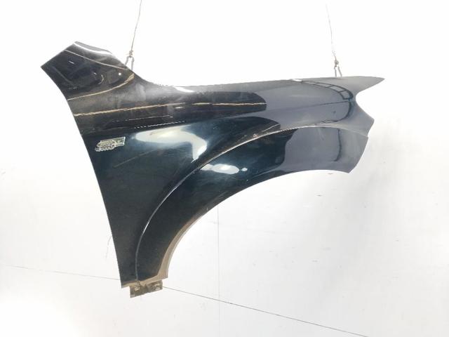 4L0821102 Aleta delantera derecha  comprar en Reus