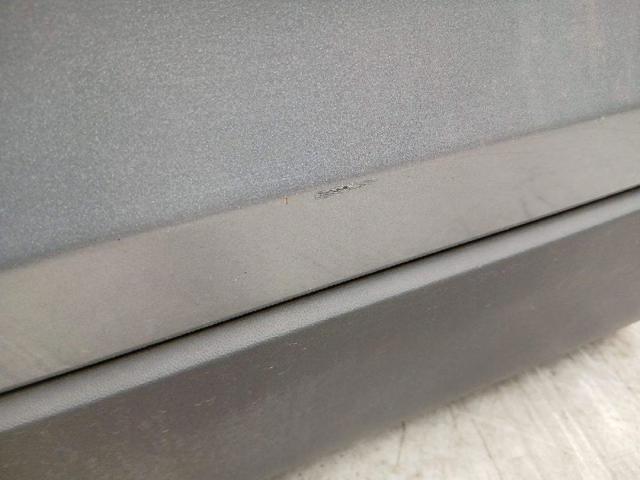 4L0831051A Puerta delantera izquierda  comprar en Zaragoza