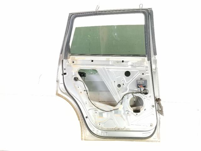 4L0833051 Puerta trasera izquierda comprar Sevilla