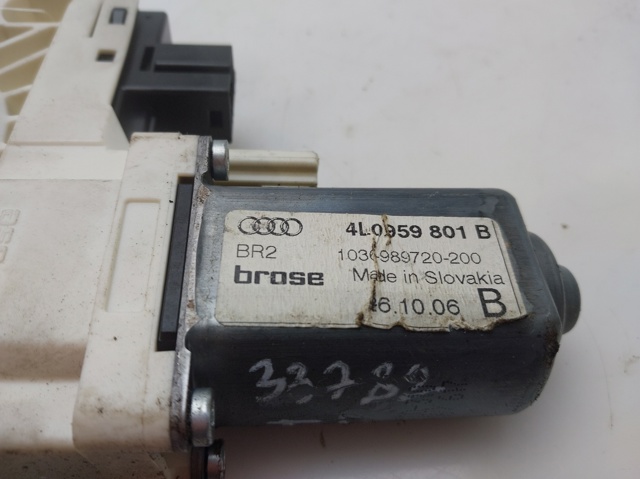 4L0959801B Motor del elevalunas de la puerta trasera izquierda comprar Girona