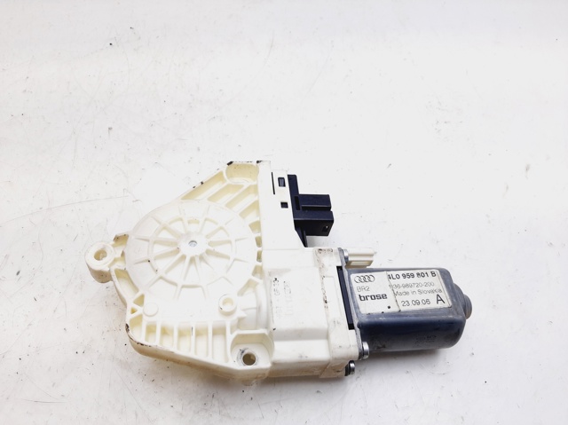 VAG 4L0959801B Motor del elevalunas de la puerta trasera izquierda comprar Pamplona