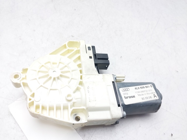 VAG 4L0959801B Motor del elevalunas de la puerta trasera izquierda  en stock Salamanca