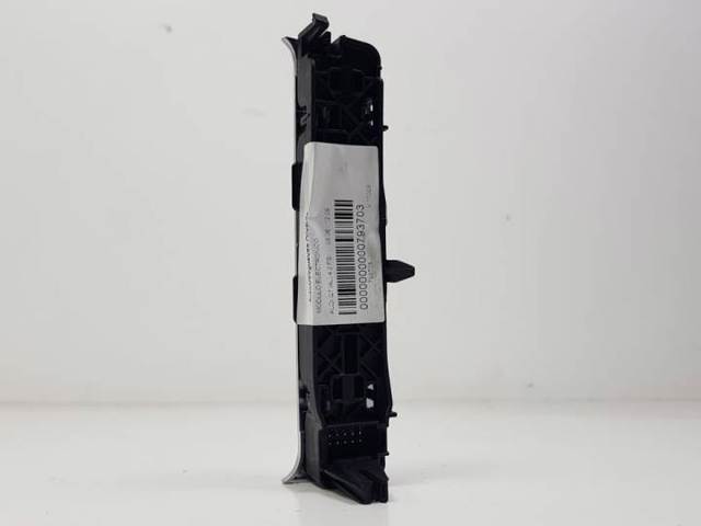 4L1713463A Cubierta de la consola de la palanca de cambios automática  disponible Utrera