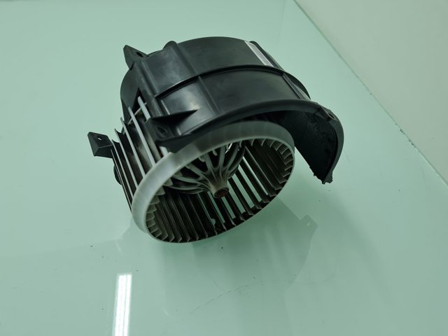 VAG 4L1820021 Motor del ventilador del calefactor  comprar en Ponferrada