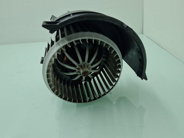 4L1820021 VAG Ventilador habitáculo comprar Madrid