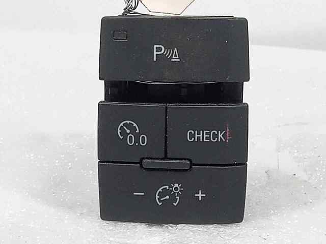 4L1927123A Botón de encendido del sensor de aparcamiento  comprar en Reus