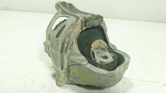 Soporte de motor derecho 4M0199372HC VAG