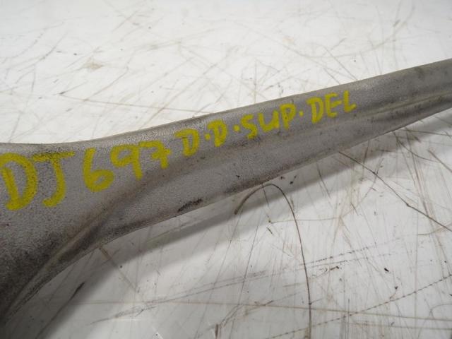 VAG 4M0407506B Brazo superior derecho de la suspensión delantera  disponible Lugo