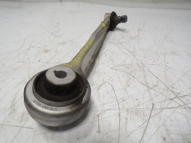 VAG 4M0407506B Brazo superior derecho de la suspensión delantera  comprar en Ponferrada