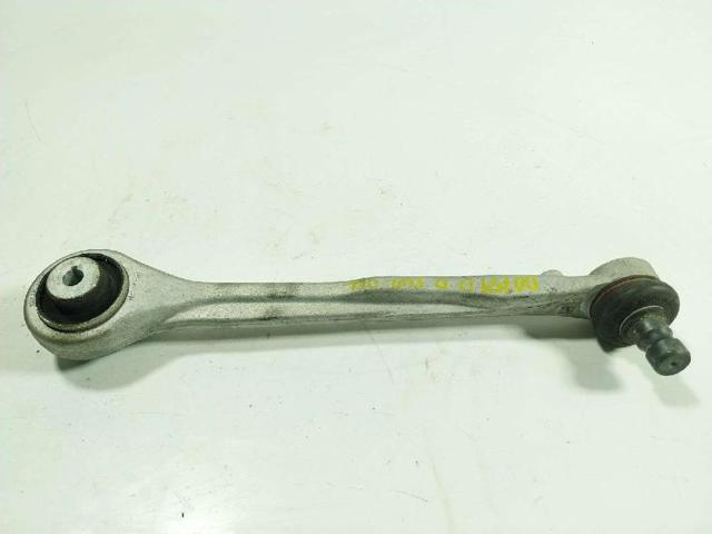 4M0407506B Brazo superior derecho de la suspensión delantera  comprar en Pontevedra