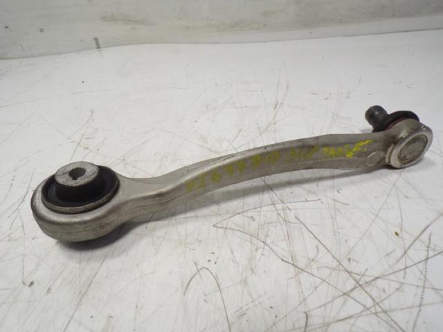 4M0407509B Brazo superior izquierdo de la suspensión delantera  comprar en Reus