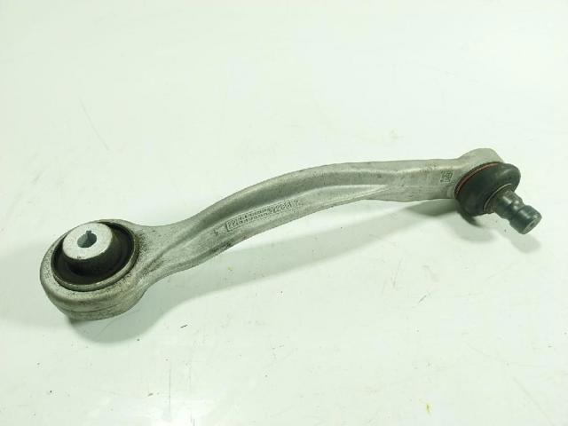 4M0407510B Brazo superior derecho de la suspensión delantera  en stock Castellón