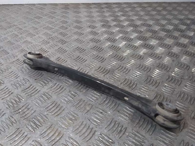 4M0505425D Brazo transversal izquierdo de suspensión trasera comprar Almería
