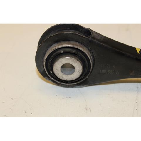 VAG 4M0505425D Brazo transversal izquierdo de suspensión trasera  en stock Valencia