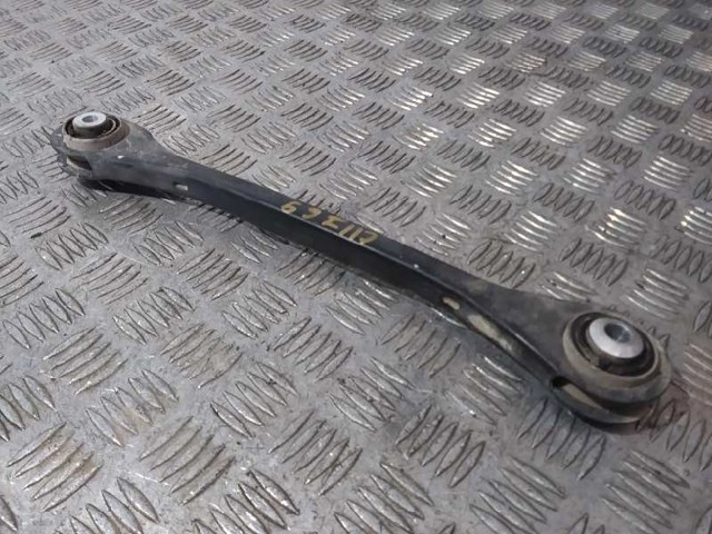 4M0505425D Brazo transversal izquierdo de suspensión trasera  en stock Castellón
