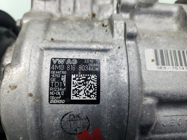 4M0816803 VAG Compresor de aire acondicionado  en stock Córdoba