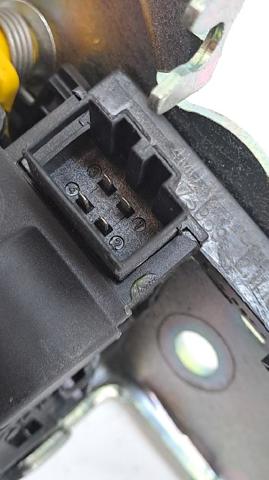 4M0827506D VAG Cerradura de maletero comprar Bilbao
