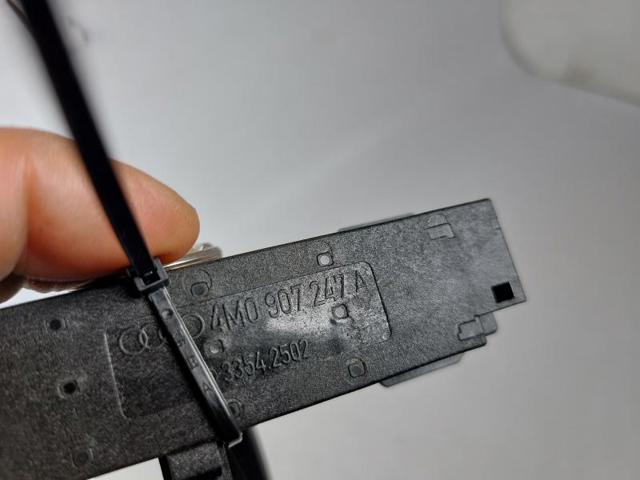 4M0907247A Antena Kessy  comprar en Zaragoza