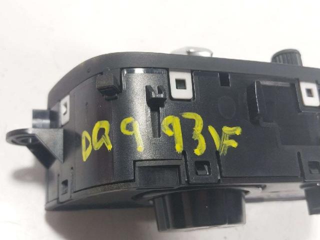 4M0941531AA Interruptor de luces en el tablero comprar Almería