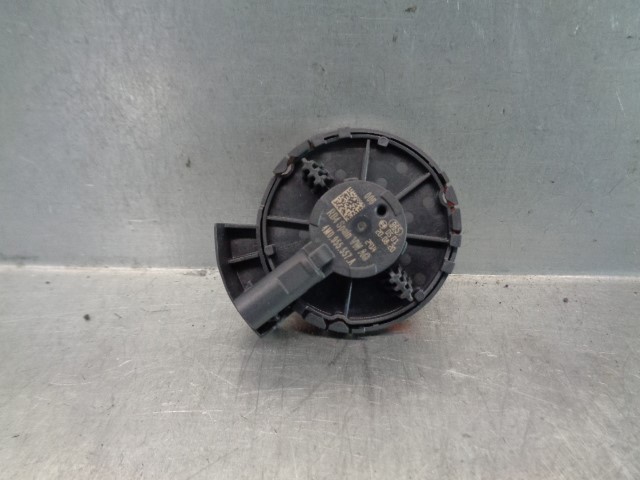 4M0955557A Sensor de airbag delantero  comprar en Reus