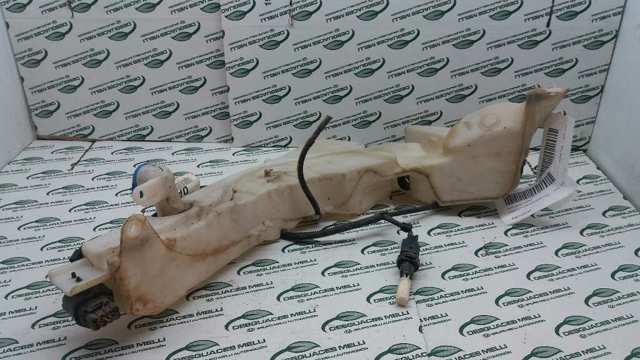 Deposito de agua de limpiaparabrisas para Ford Focus II (CA5)
