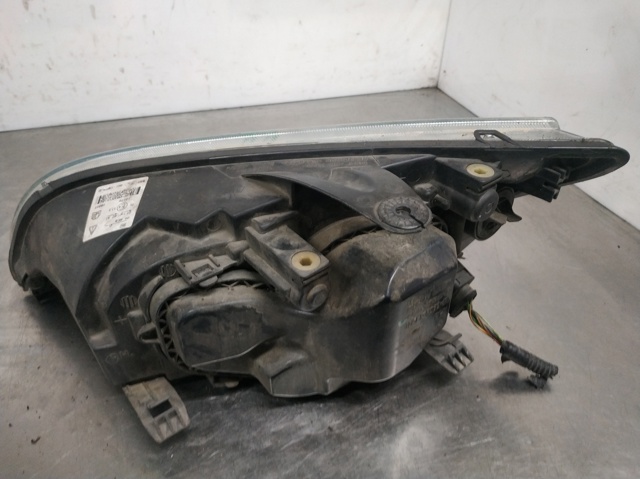 FORD 4M5113W029AD Faro derecho comprar Tarragona