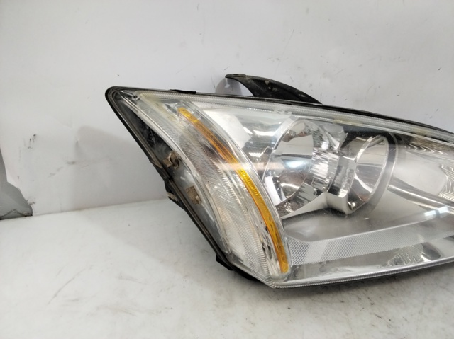 4M5113W029AF Faro derecho  disponible Málaga