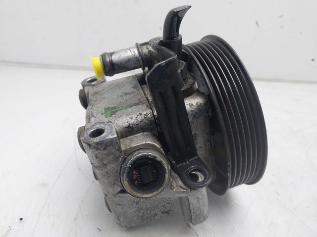 FORD 4M513A696AD Bomba de dirección asistida  comprar en Albacete