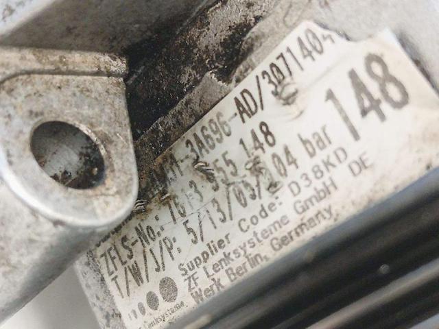 4M513A696AD Bomba de dirección  en stock Granada