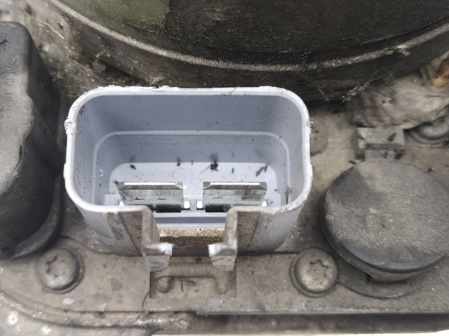 FORD 4M513K514AD Bomba de dirección comprar Tarragona