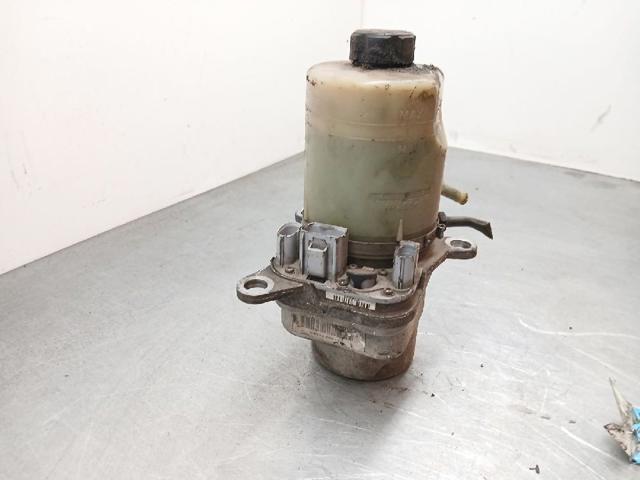 FORD 4M513K514BD Bomba de dirección asistida  comprar en Murcia