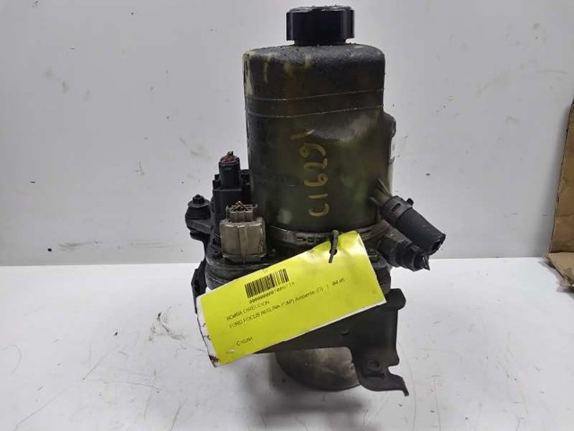 FORD 4M513K514BD Bomba de dirección  en stock Terrassa