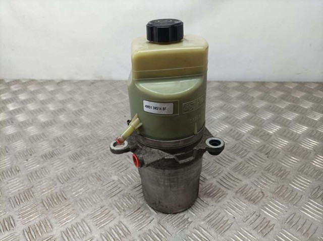 FORD 4M513K514BF Bomba de dirección  en stock Terrassa