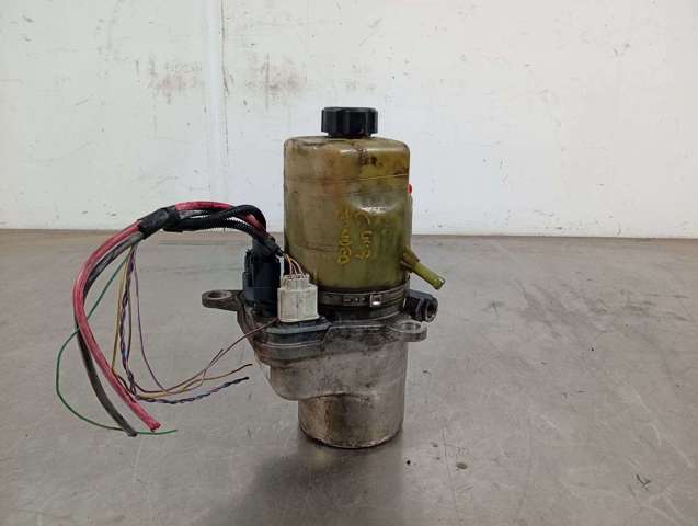 4M513K514CA FORD Bomba de dirección asistida  disponible Alicante