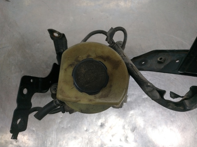 Bomba de dirección hidráulica Ford Kuga I (CBV)