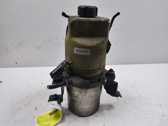 4M513K514CA Bomba de dirección asistida  disponible Burgos