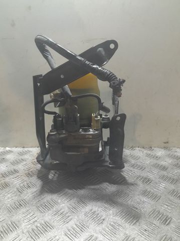 4M513K514CB Bomba de dirección asistida  disponible Utrera